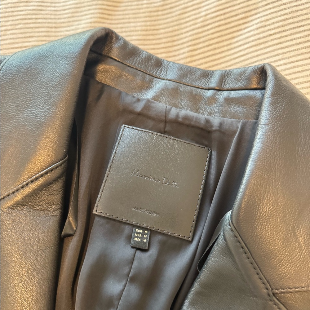 Massimo Dutti Black Leather Jacket with Belt - Picture 4 of 7